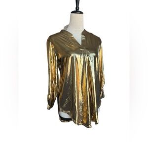 Metallic Gold Cato Blouse 3/4 length sleeve V neck size XSmall
